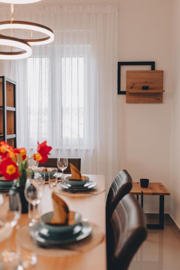 Apartment Muzini マリンスカ エクステリア 写真